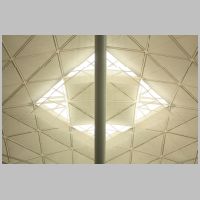 Norman Foster, Stansted Airport, photo by Koray Yalçın on flickr.jpg